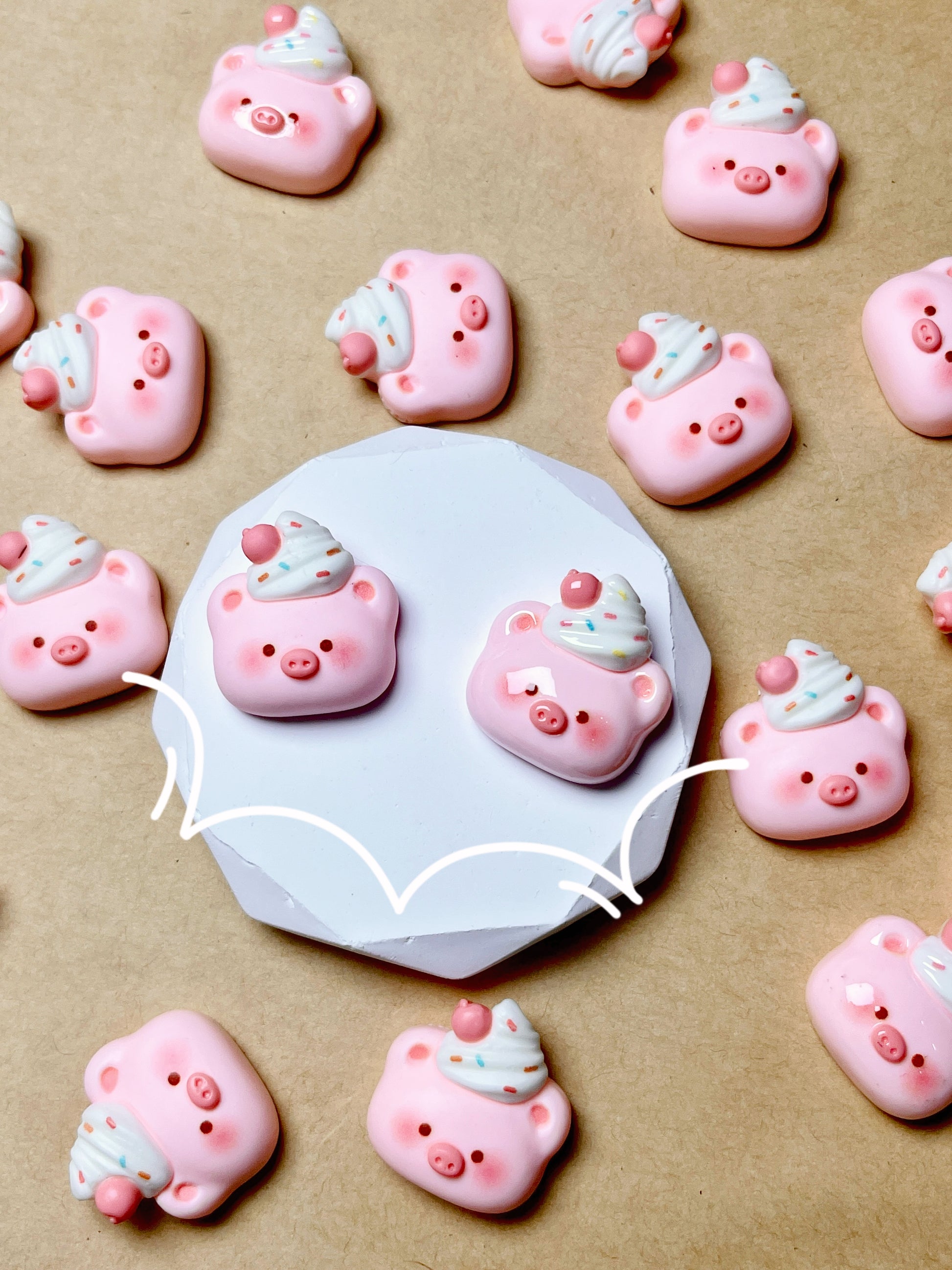 Creamy Piggy - WOWO STUDIO