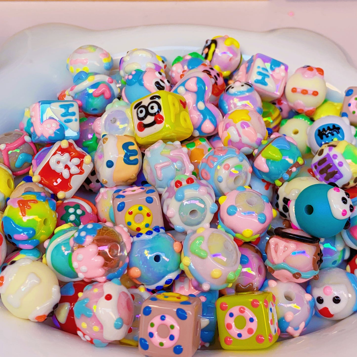 DIY Hand-painted Beads Lucky Bags -- Open in Live - WOWO STUDIO